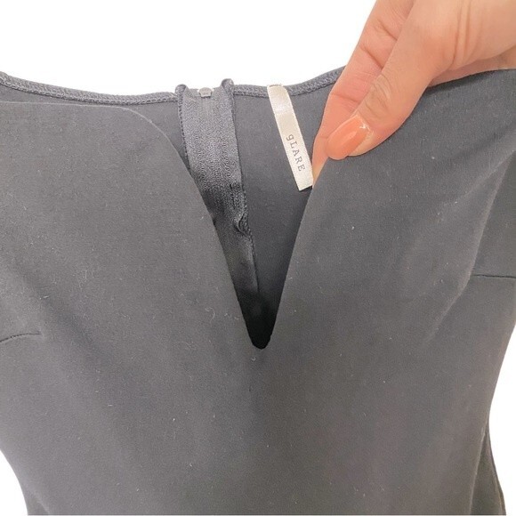 Glare Little Black Form-Fitting Dress - Picture 4 of 6